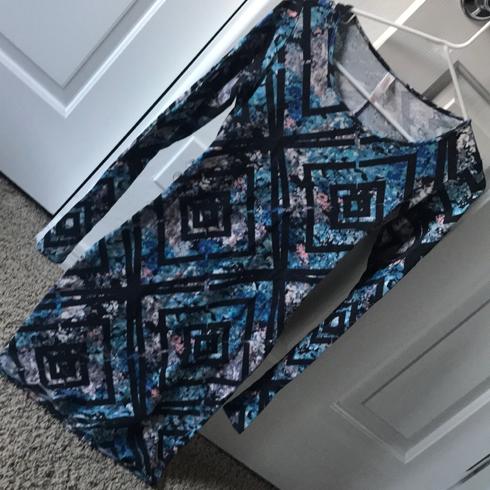 Long sleeve stretchy form fitting dress